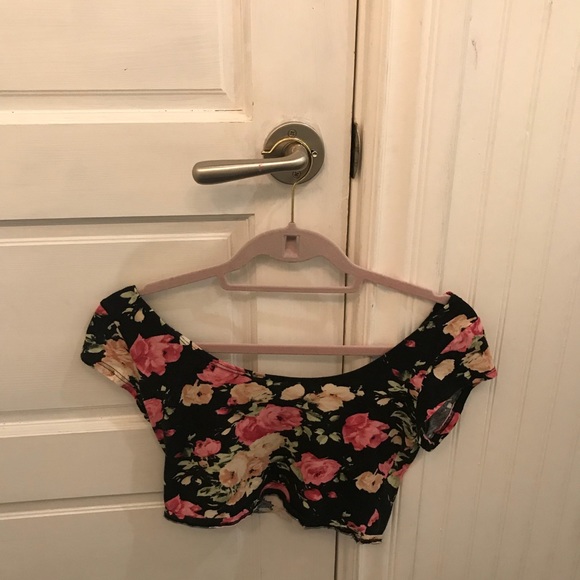 Floral crop top - Picture 1 of 3